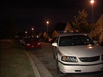 Suspect Sought In Overnight Tulsa Robbery