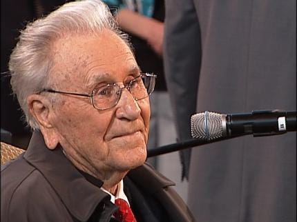 Oklahoma Senate Honors Oral Roberts