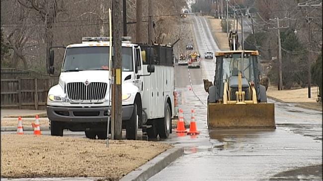 Water Main Break Shuts Down Part Of Tulsa Street