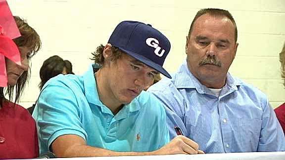 Bridge Creek&rsquo;s Spangler Signs with Gonzaga