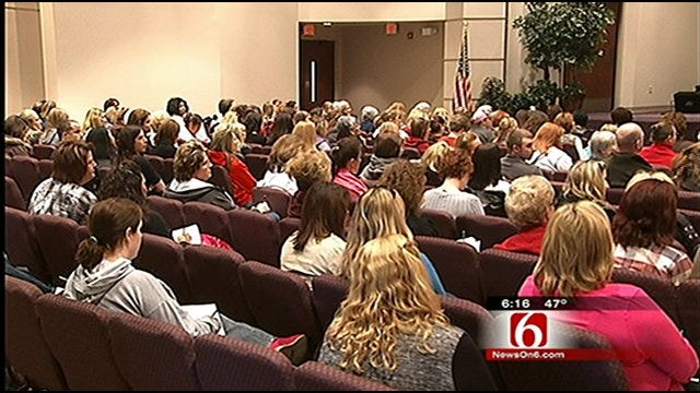 Money Saving Queen Holds Jenks Workshop