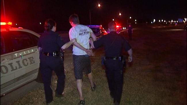 Tulsa Police: Drunk Man Arrested For Shoplifting Beer From QuikTrip
