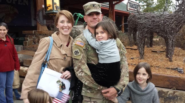 Returning Soldier Surprises Daughters At Broken Arrow Bass Pro