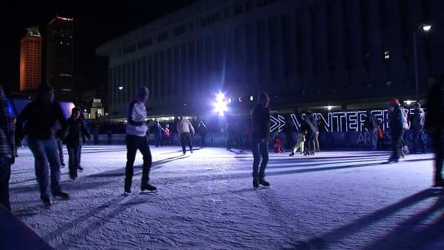 Tulsa Winterfest Drawing Holiday Crowds