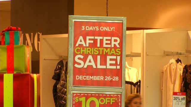 Green Country Shoppers Look For After-Christmas Deals