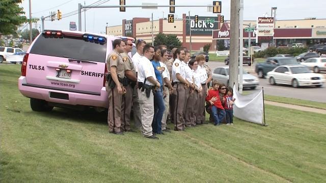 'Cops On Doughnut Shops' Raises Money For Special Olympics Oklahoma