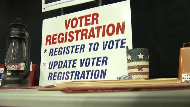 Republicans, Democrats Work To Register Voters At Tulsa State Fair