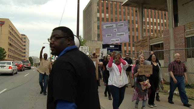 Protesters Call For Tulsa County Deputies' Jobs