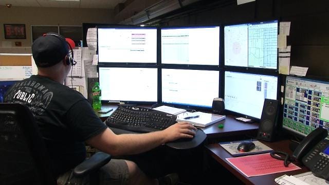 Lack Of Funding Puts Oklahoma 911 Call Centers In Jeopardy