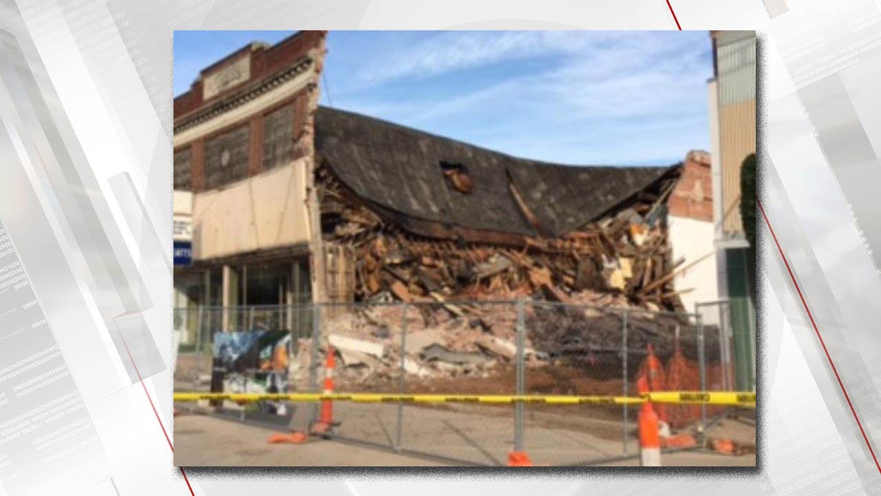 Downtown Ardmore Building's Roof Collapses