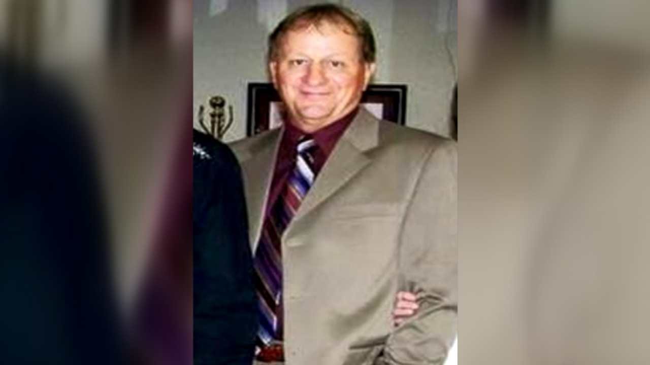 Eufaula Community Gathers At Slain Bank President's Visitation