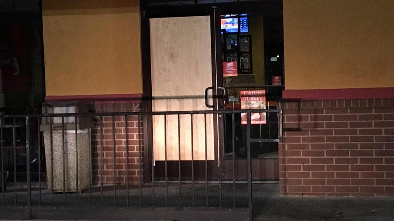Armed Robbers Throw Cinder Block Through Door Of Tulsa Popeye's Chicken