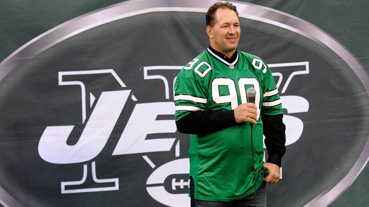 Former Jets Player Dennis Byrd Dies After Highway 88 Crash