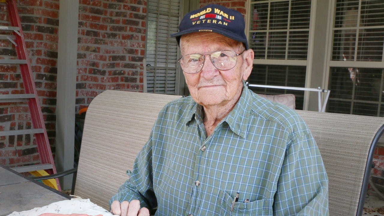 Cherokee Warrior Flight Flies Veterans To Nation's Capital
