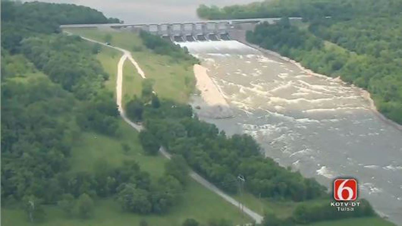 Corps Opens Spillway Gates At Lake Oologah