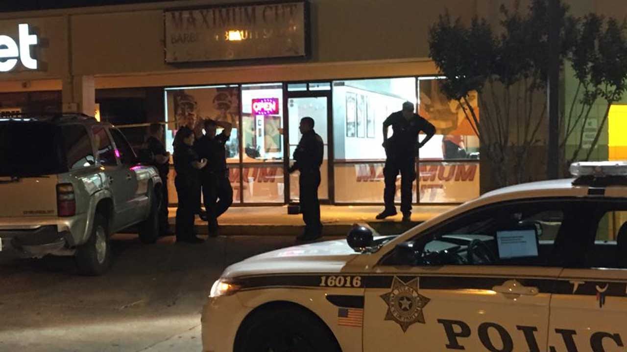 Man Shot In Leg During Apparent Fight Outside Tulsa Barber Shop