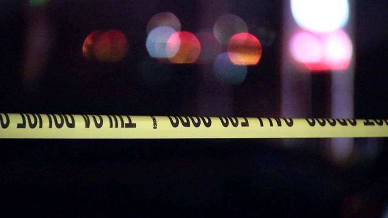 Tulsa Police Look For Suspect After 2 People Shot