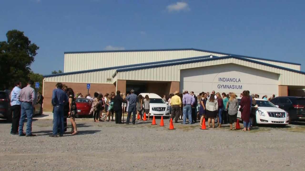 Community Packs High School Gym To Remember NSU Crash Victim