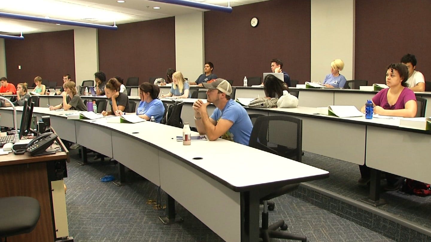 New Partnership Lets Broken Arrow Students Earn College Degree In High