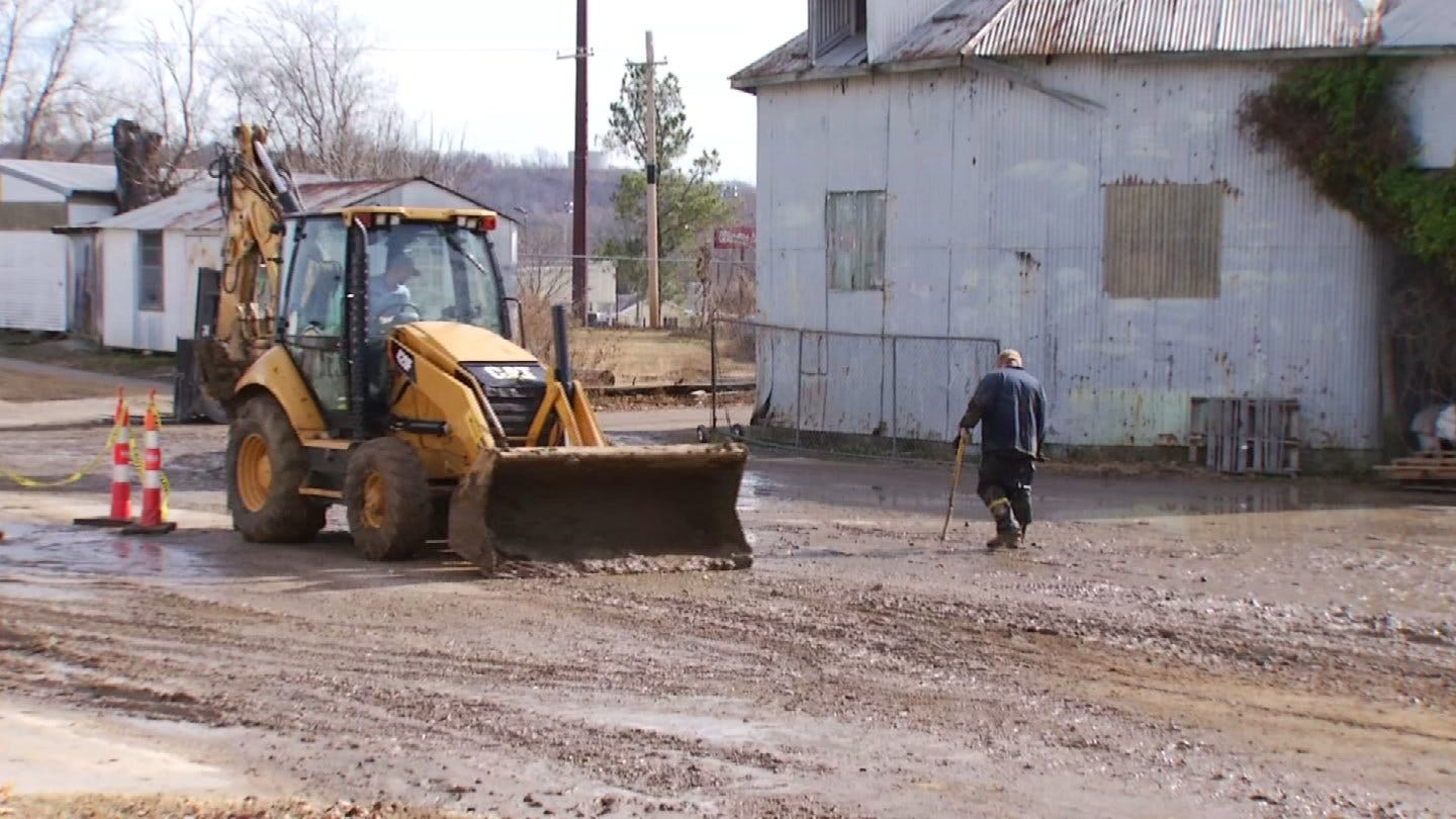 Water Restored In Henryetta After Huge Water Main Break