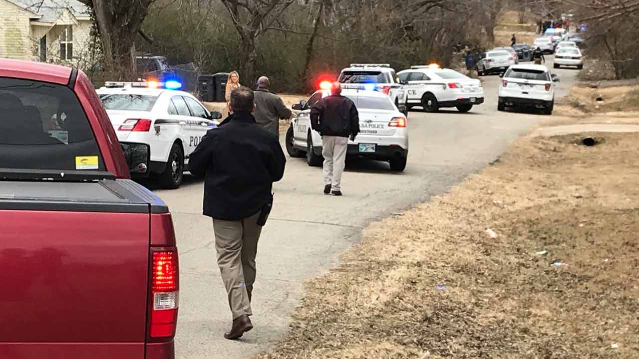 Man Shot, Killed Following Tulsa Police Standoff