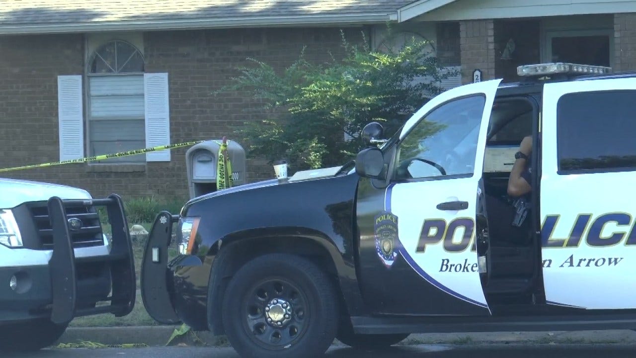 Broken Arrow Police Homeowner Shoots Burglary Suspect