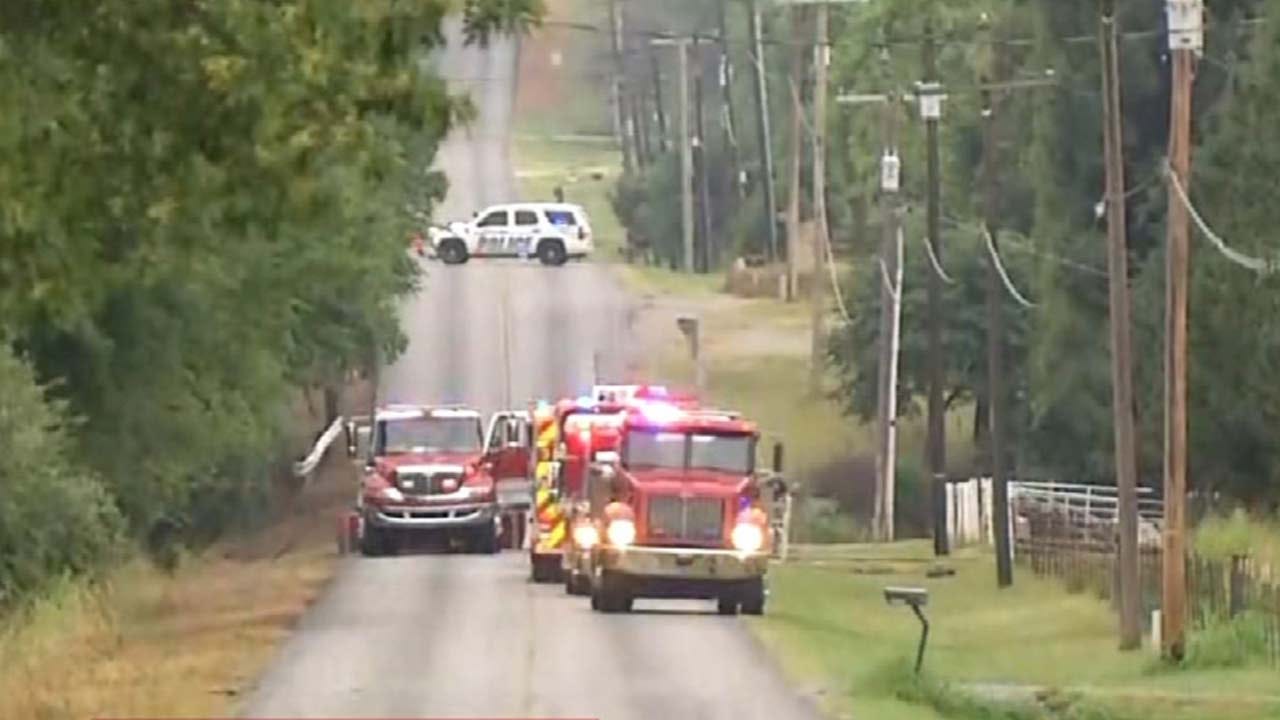 Owasso Couple Loses Barn In Fire Owasso Couple Loses Barn In Fire