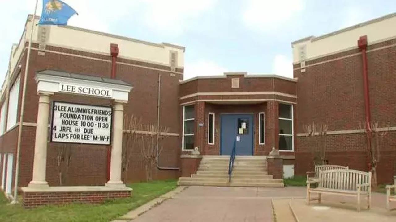 'Council Oak' As New Name For Tulsa's Lee Elementary