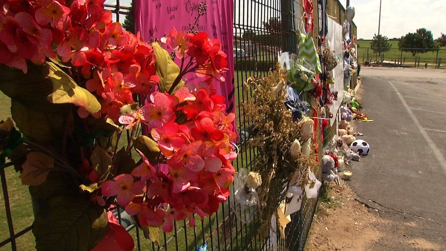 Schools Across Oklahoma Offer Support After Beggs Tragedy