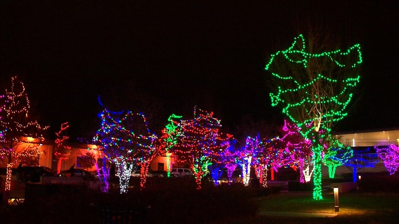 Guthrie Green Christmas Lights 2022 News On 6