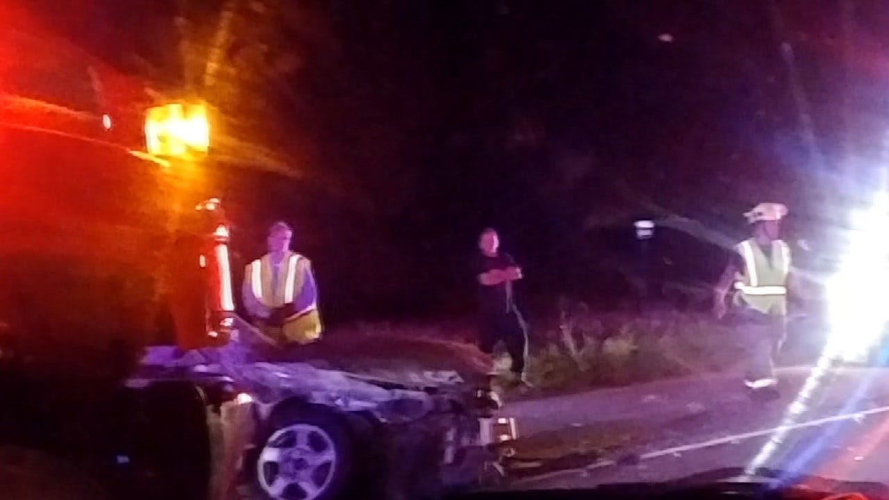 Rogers Co. Highway Crash Injures Pregnant Woman, 3 Others