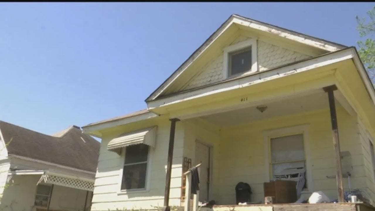 2 Injured In Muskogee House Fire