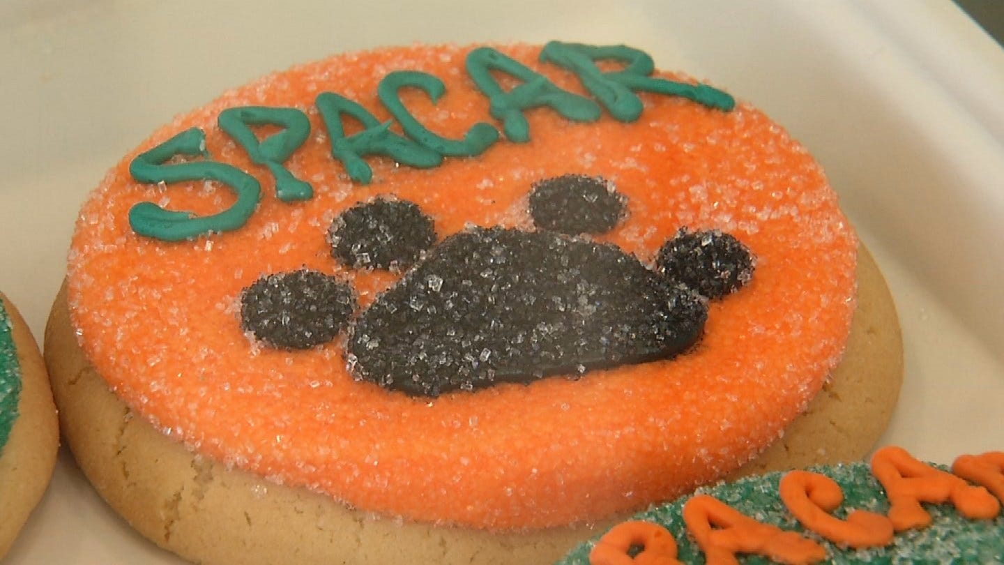 Tulsa Bakery Helps Animals By Selling Cookies