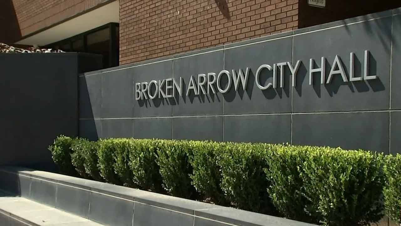 Broken Arrow Trash Service Delayed By 1 Day This Week