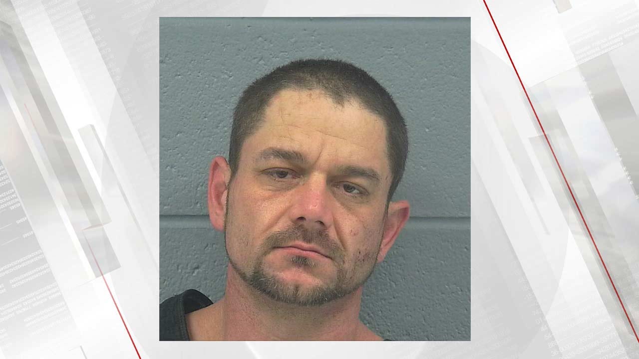 Chelsea Man Arrested After Threatening Woman And Officers With A Knife