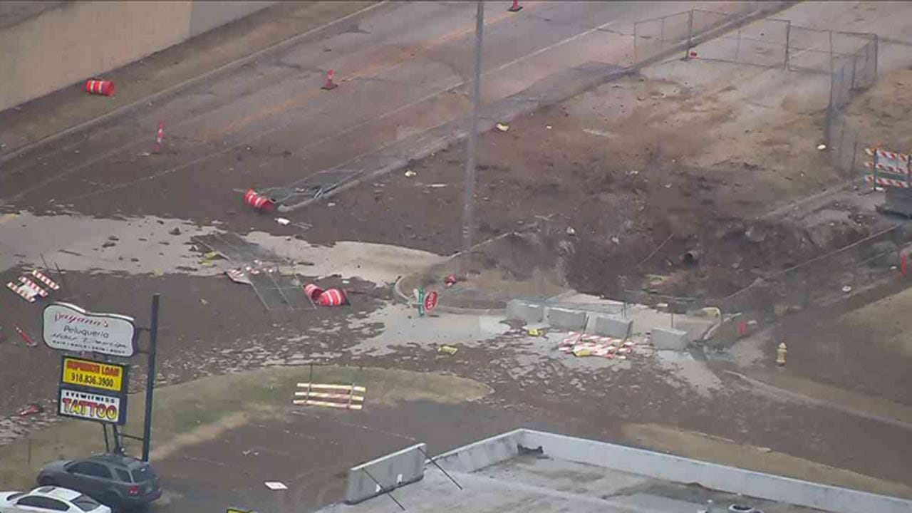 Gas Line Explosion Causes Evacuations At 21st & Memorial In Tulsa
