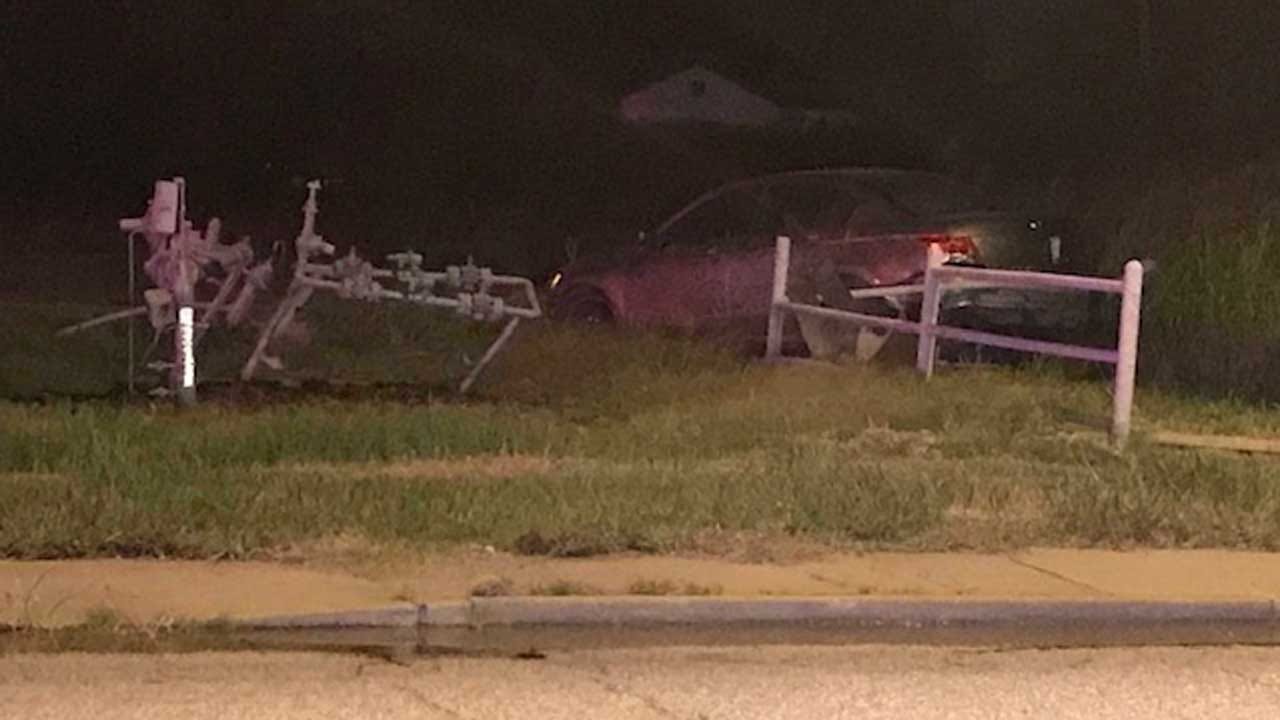 Car Hits Tulsa Gas Meter, Causes Gas Leak