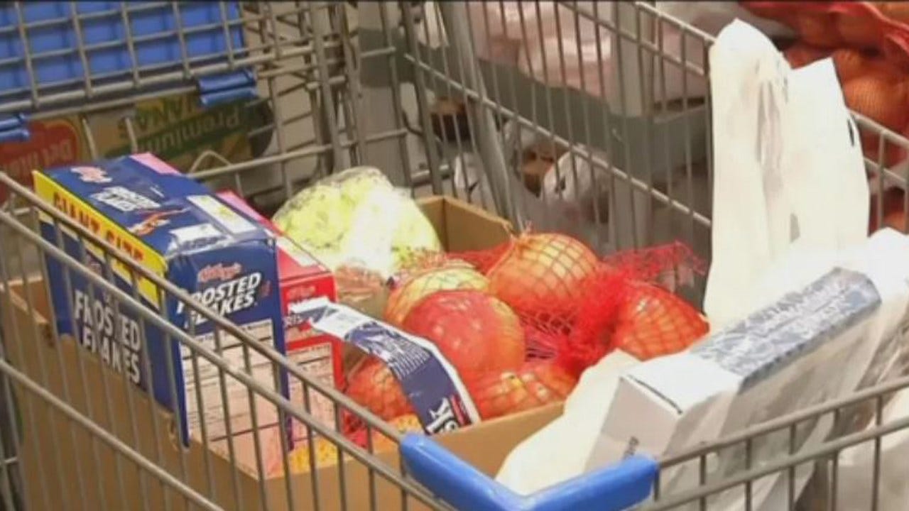 Lawmaker Wants To Ban Using Food Stamps To Buy Junk Food