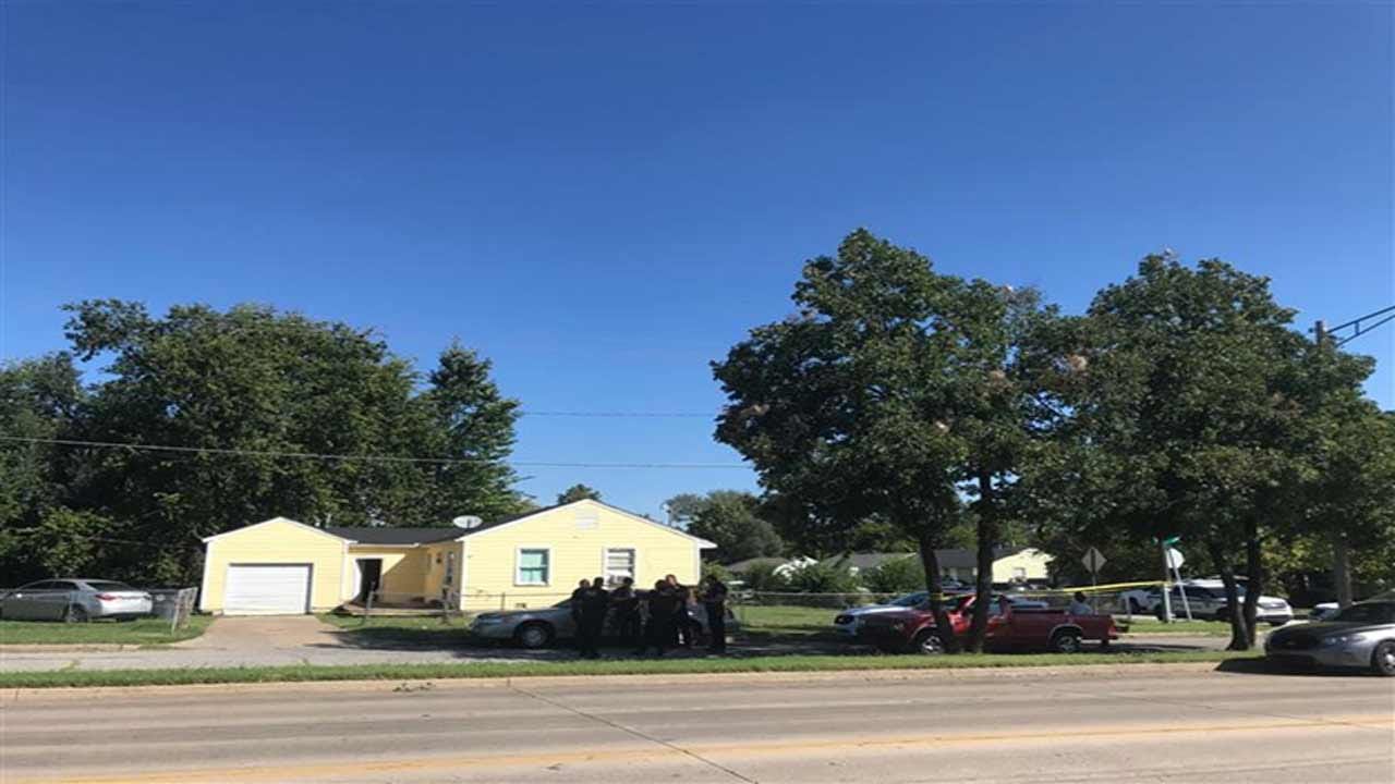 1 Wounded In Shooting Outside Tulsa Home