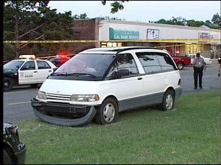 High-speed chase ends in four-vehicle crash