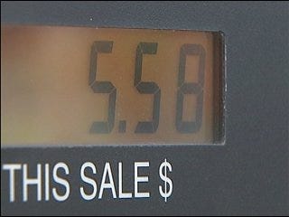 Police officers urged to use pure gasoline
