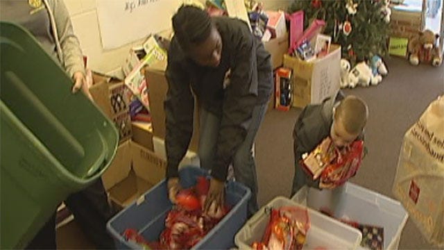 Red Cross Donates Stuffed Christmas Stockings To OKC Non-Profit