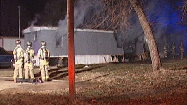 7 People Escape Southeast OKC Mobile Home Fire