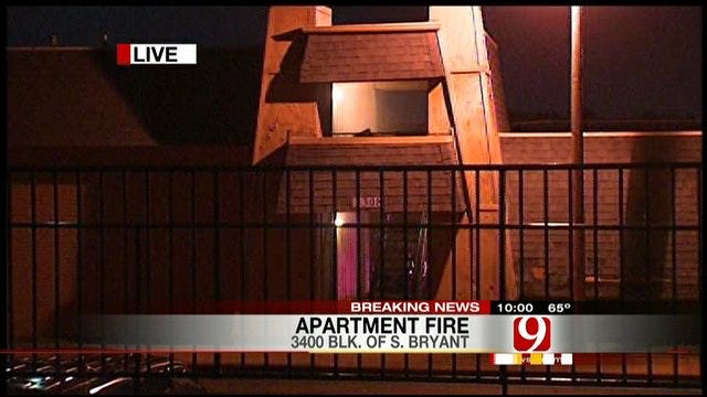 Firefighters Respond To Report Of Fire At Del City Apartment