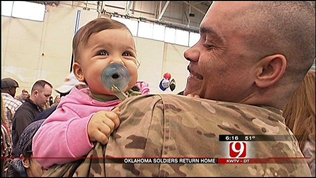 Group Of Oklahoma National Guard Soldiers Returned Home Saturday