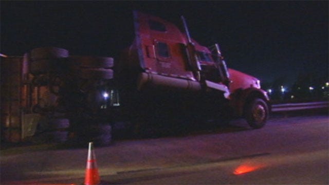 Semi Accident In El Reno Kills Cattle, Shuts Down Westbound I-40