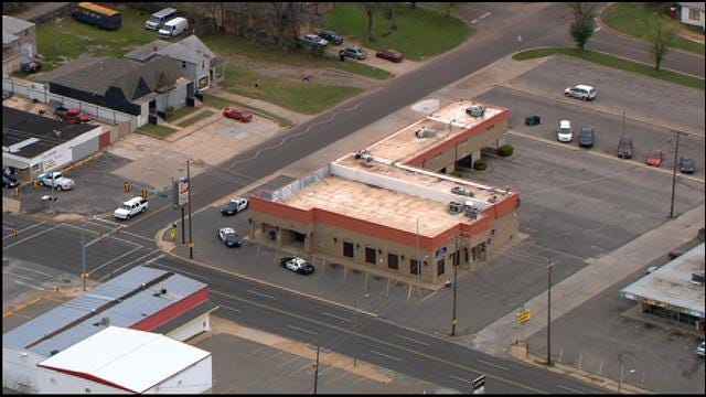 Police Respond To Bank Robbery In SW OKC