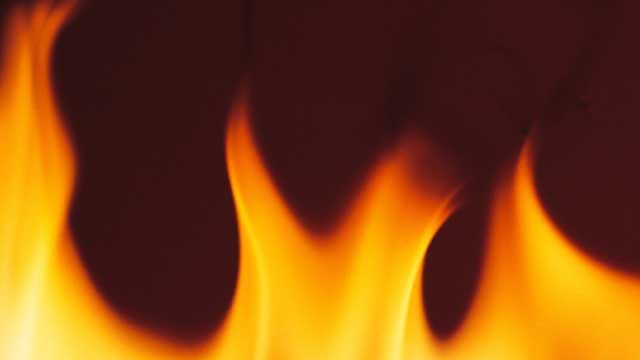 Firefighters Extinguish Commercial Fire In Choctaw