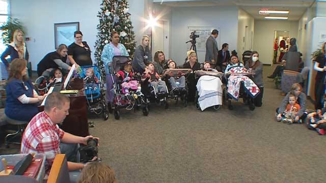 Children's Center In Bethany Kicks Off Donation Drive With Tree Lighting