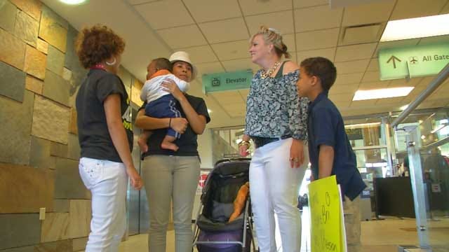 Facebook Helps Reconnect A Family After Nearly Two Decades Apart